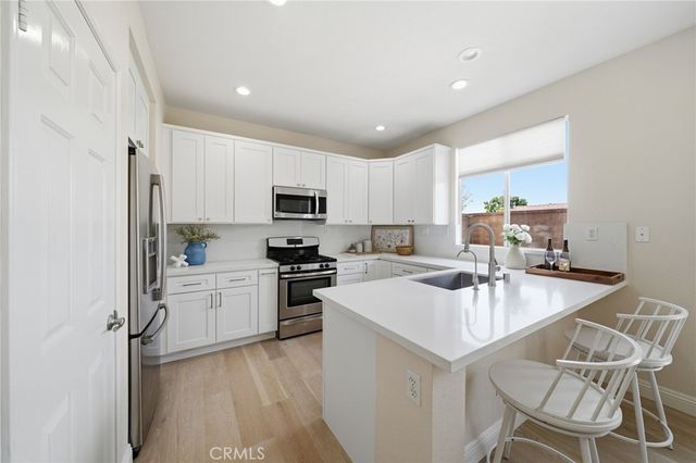 6 Bowie, Irvine, CA 92602
