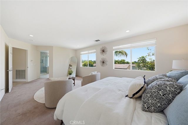 6 Bowie, Irvine, CA 92602
