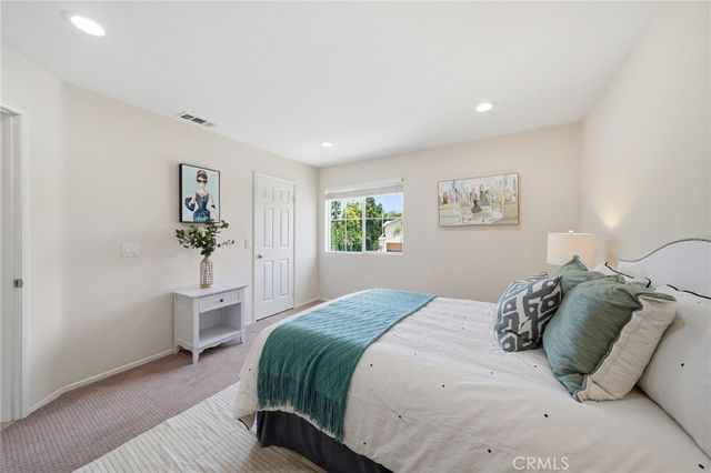 6 Bowie, Irvine, CA 92602