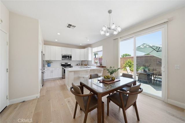 6 Bowie, Irvine, CA 92602