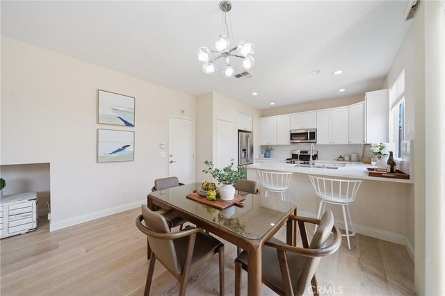 6 Bowie, Irvine, CA 92602