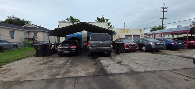 4037 N Galvez, New Orleans, LA 70117