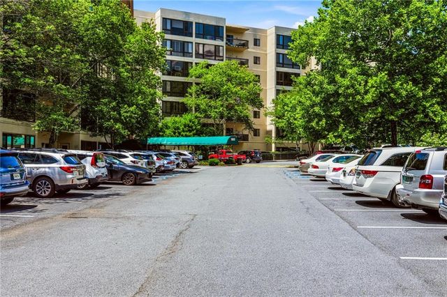 1800 Clairmont Lake A116, Decatur, GA 30033