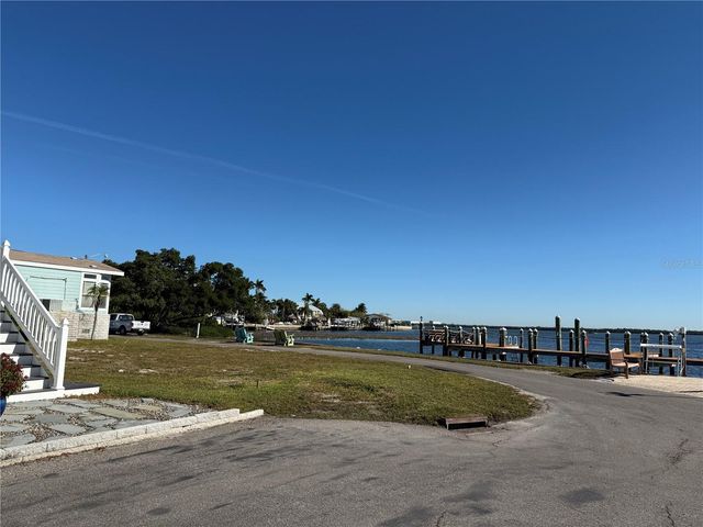2601 GULF DRIVE N S33, Bradenton Beach, FL 34217