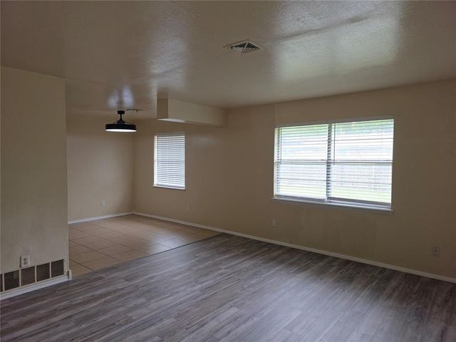 4416 S Wofford Avenue, Oklahoma City, OK 73115