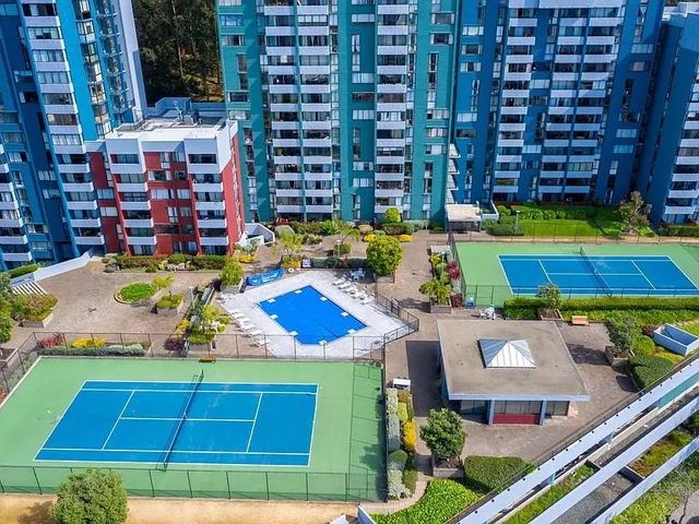 555 Pierce St 735, Albany, CA 94706