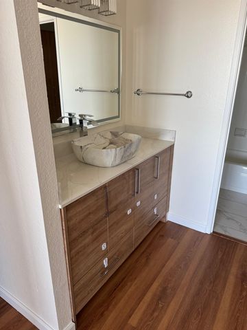 555 Pierce St 735, Albany, CA 94706