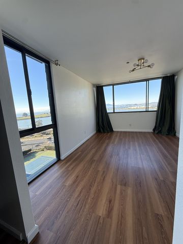 555 Pierce St 735, Albany, CA 94706