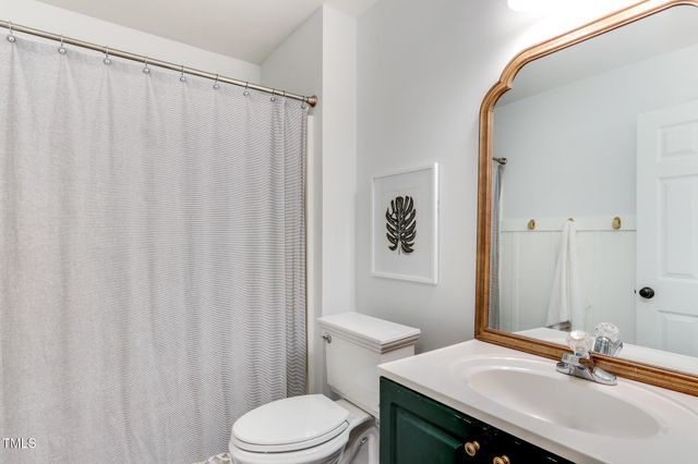 3400 Suncrest Village Lane, Raleigh, NC 27616