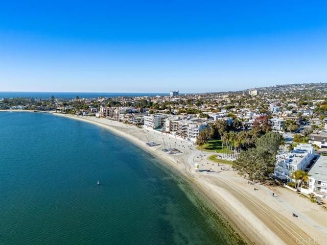 1235 Parker Place 3J, San Diego, CA 92109