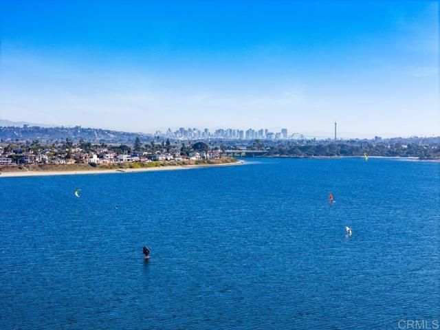 1235 Parker Place 3J, San Diego, CA 92109