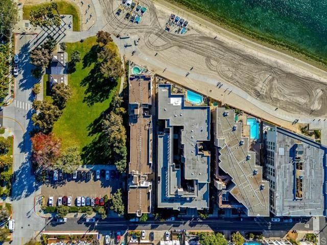 1235 Parker Place 3J, San Diego, CA 92109