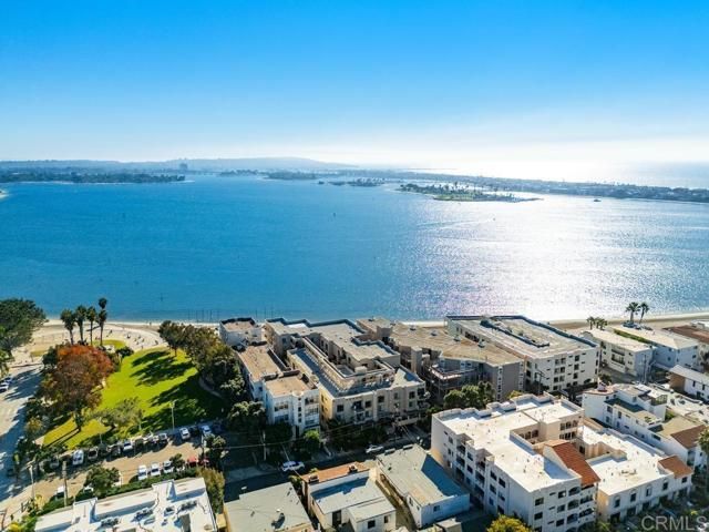 1235 Parker Place 3J, San Diego, CA 92109
