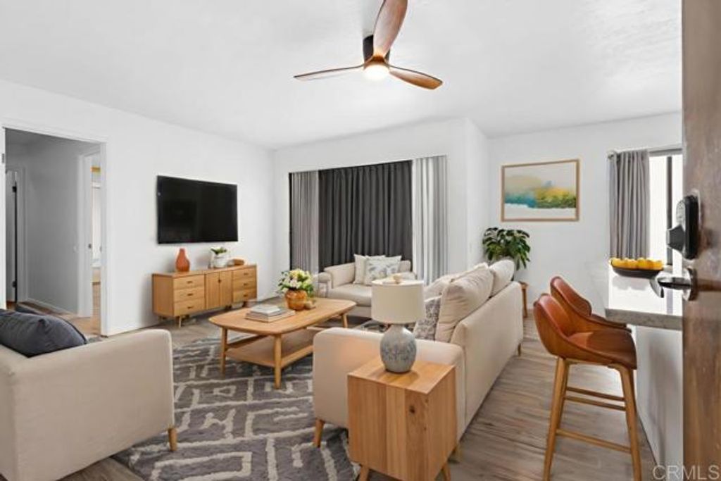 1235 Parker Place 3J, San Diego, CA 92109