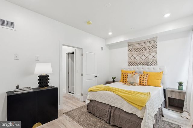 1602 RIDGE AVE, Philadelphia, PA 19130