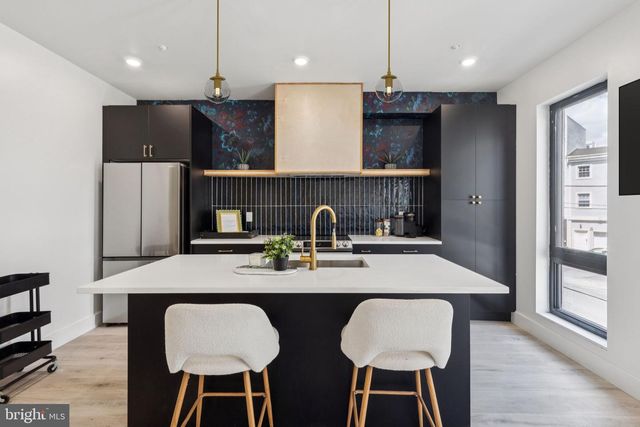 1602 RIDGE AVE, Philadelphia, PA 19130