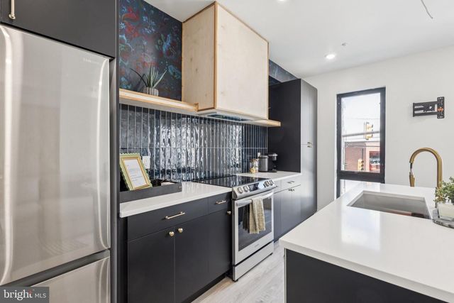 1602 RIDGE AVE, Philadelphia, PA 19130