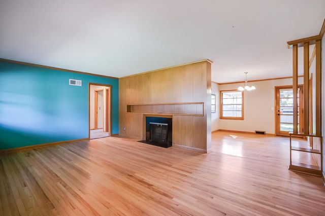 2045 N Payne Ave, Wichita, KS 67203