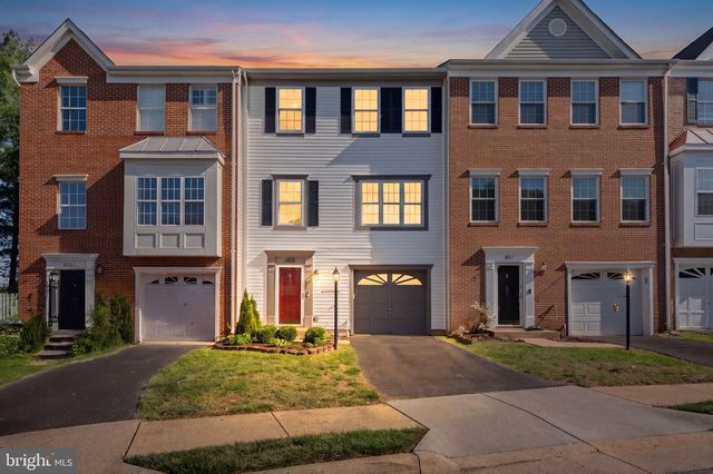 6815 GENERAL LAFAYETTE WAY, Gainesville, VA 20155