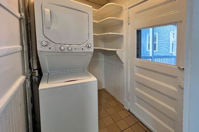 40 Calvin St 02, Somerville, MA 02143