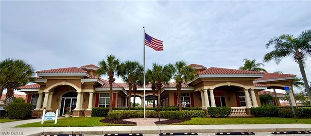 5642 Kensington LOOP, Fort Myers, FL 33912