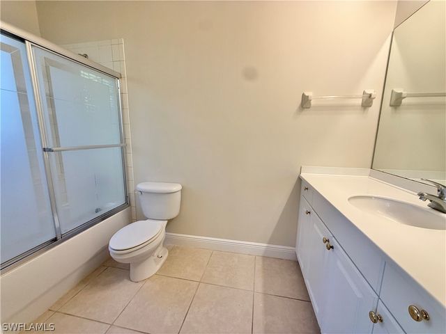 5642 Kensington LOOP, Fort Myers, FL 33912