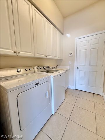 5642 Kensington LOOP, Fort Myers, FL 33912