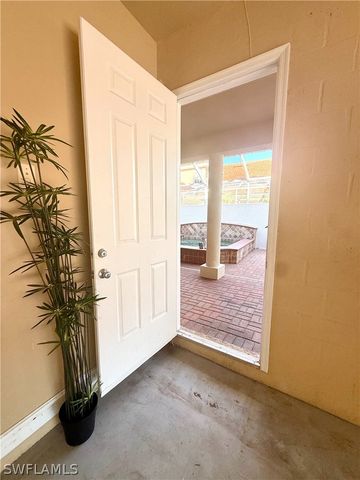 5642 Kensington LOOP, Fort Myers, FL 33912