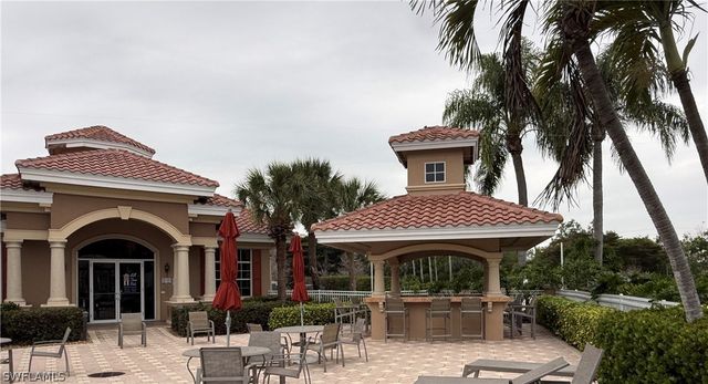 5642 Kensington LOOP, Fort Myers, FL 33912