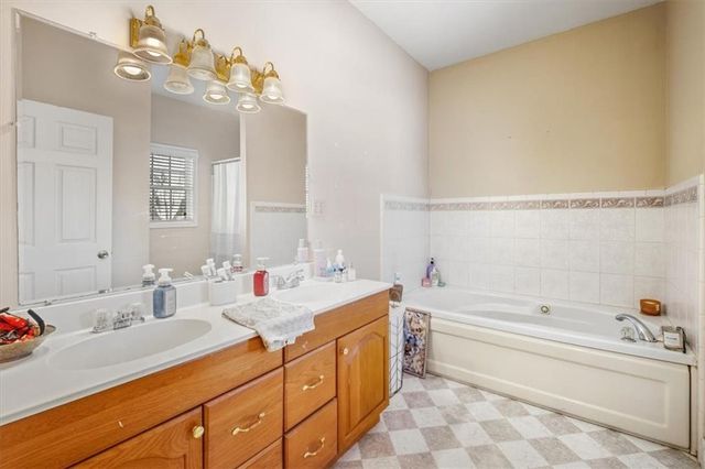 37 Heather Circle, Cave Spring, GA 30124