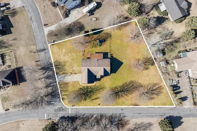 37 Heather Circle, Cave Spring, GA 30124