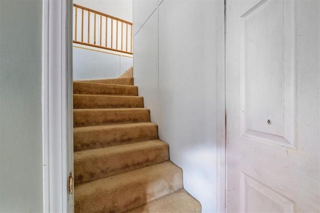 37 Heather Circle, Cave Spring, GA 30124