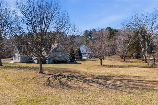37 Heather Circle, Cave Spring, GA 30124