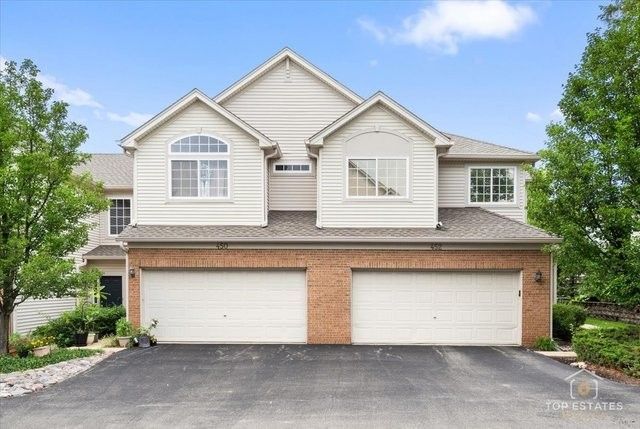 452 Jamestown Court, Aurora, IL 60502
