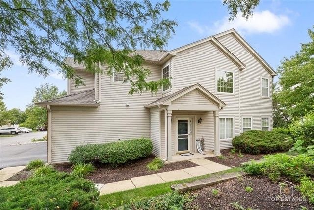 452 Jamestown Court, Aurora, IL 60502
