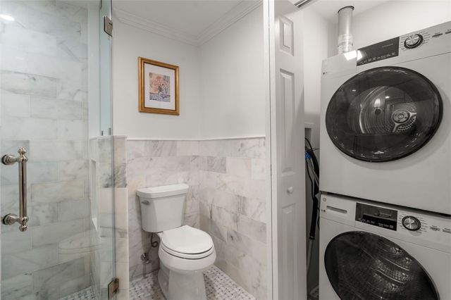 30 Thames Street, Newport, RI 02840