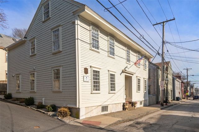 30 Thames Street, Newport, RI 02840