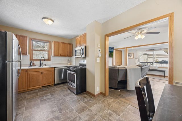 8780 Moorhouse Avenue, Clear Lake, MN 55319