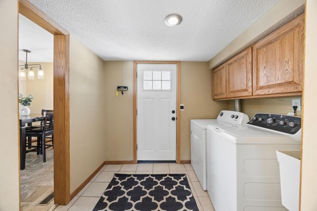 8780 Moorhouse Avenue, Clear Lake, MN 55319