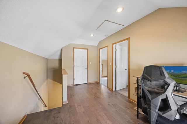 8780 Moorhouse Avenue, Clear Lake, MN 55319