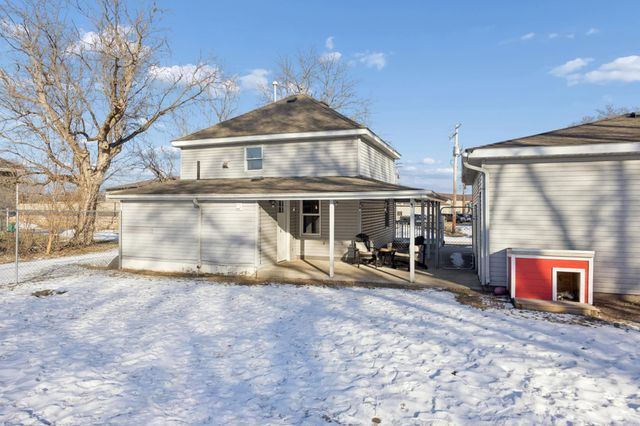 8780 Moorhouse Avenue, Clear Lake, MN 55319