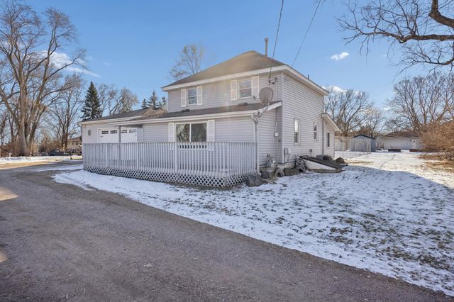 8780 Moorhouse Avenue, Clear Lake, MN 55319