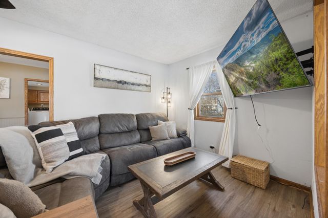 8780 Moorhouse Avenue, Clear Lake, MN 55319