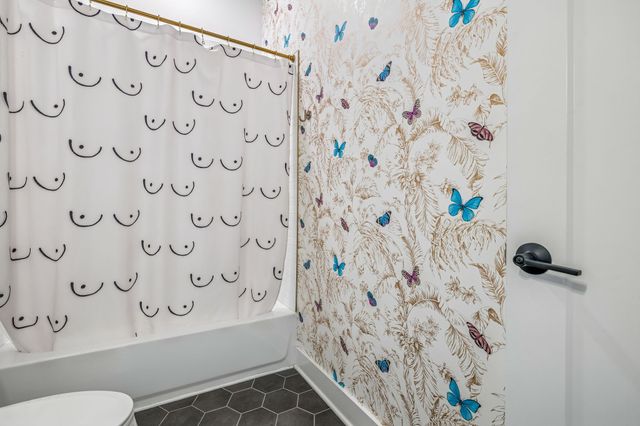 815 Main St Apt 402, Nashville, TN 37206