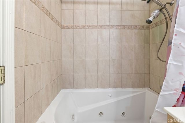 32 Brownfield Lane, Pomona, CA 91766