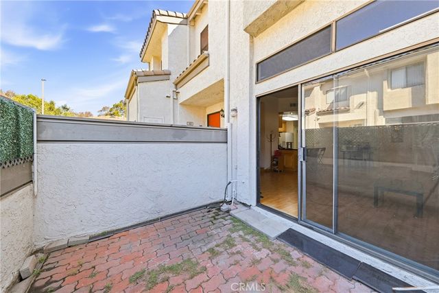 32 Brownfield Lane, Pomona, CA 91766