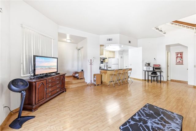 32 Brownfield Lane, Pomona, CA 91766