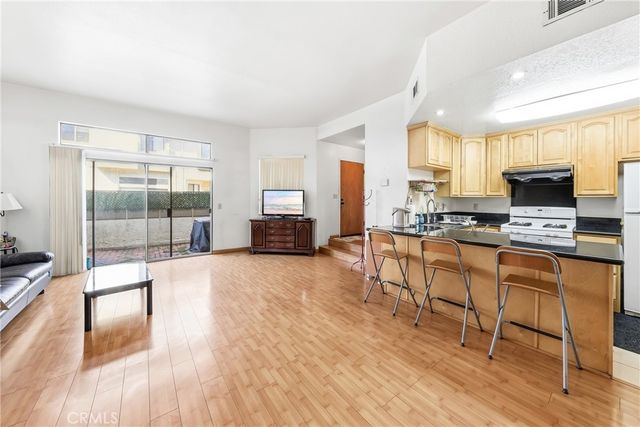 32 Brownfield Lane, Pomona, CA 91766