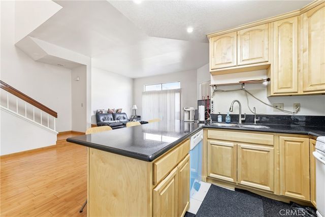 32 Brownfield Lane, Pomona, CA 91766