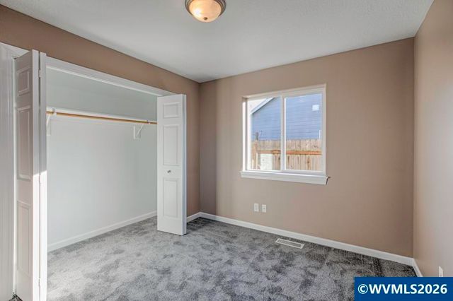 4995 Ward Dr NE, Salem, OR 97305